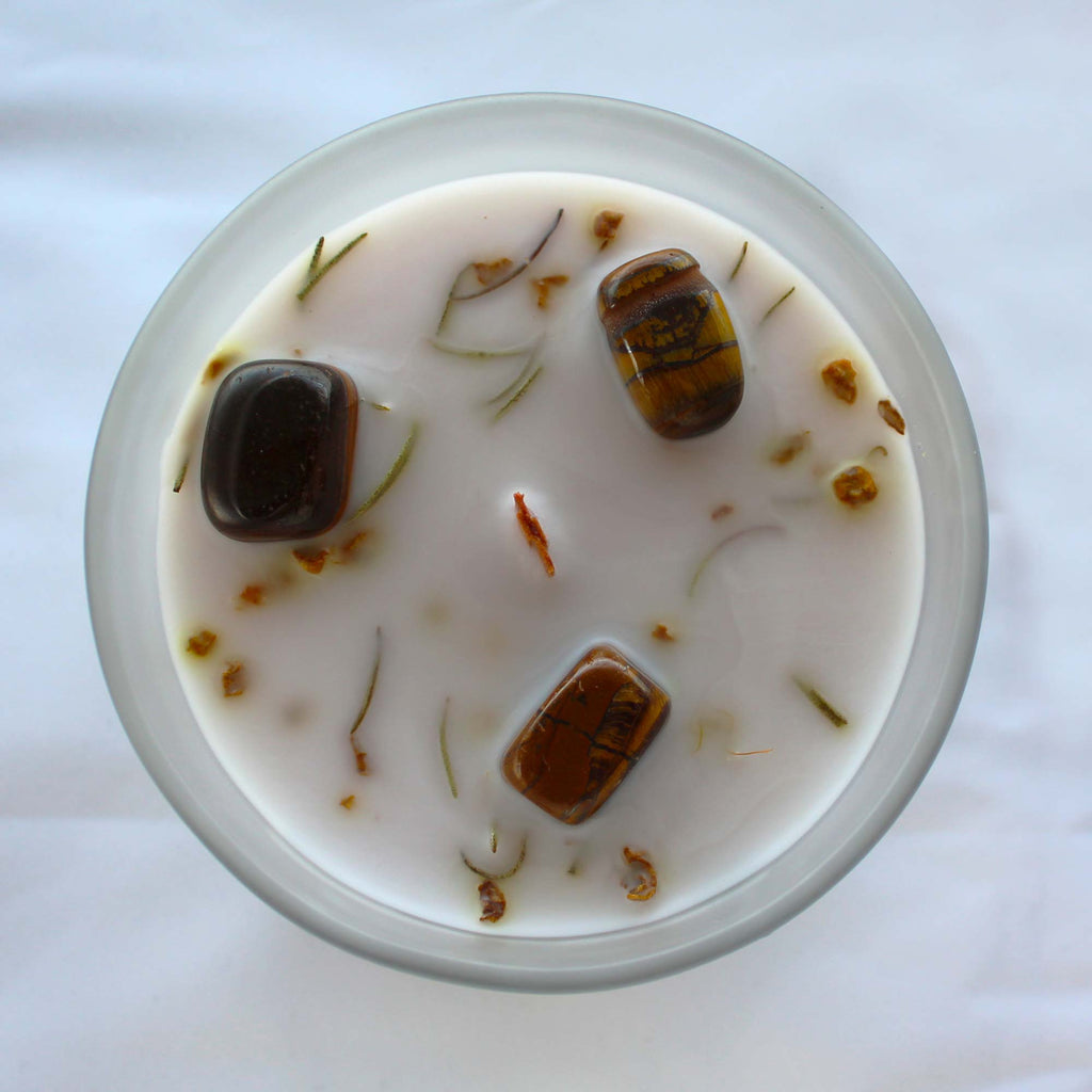 Bougie au Gingembre Doux et Gemmes d'Oeil de Tigre - Vitalité