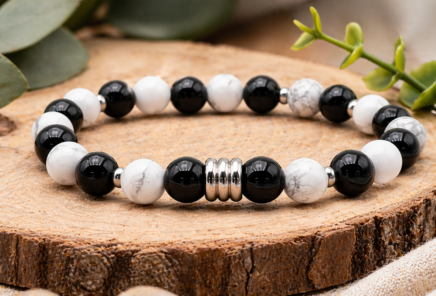 🌿 Bracelet Celyos Argenté – Howlite Blanche & Onyx Noir