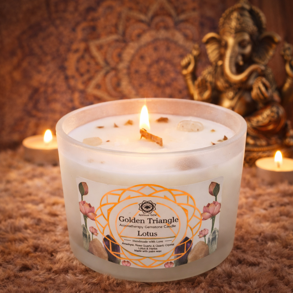✨ Bougie Golden Triangle Lotus – Harmonie & Élévation Spirituelle – 256g 🌸 Amour • Équilibre • Énergie positive – L’Instant Namasté